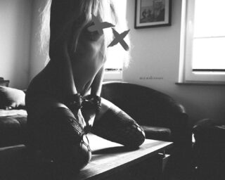 Devotion @charliinski
Unentgeltliche Werbung durch Markierungen
#theartofbdsm #shibariart #küstenkind #ofcontent #hemprope #kinkygirls #bnw #openminded #tattoolovers #inked #tattoo #freeyourmind #art #bnwsouls #ropes #details #kannsüchtigmachen