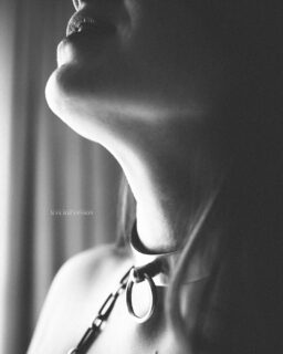 Devotion @kinkerbell_01
Unentgeltliche Werbung durch Markierungen
#theartofbdsm #shibariart #küstenkind #collaredgirl #hemprope #kinkygirls #bnw #openminded #tattoolovers #inked #bnwportrait #freeyourmind #art #bnwsouls #ropes #details #kannsüchtigmachen #stainleessteel